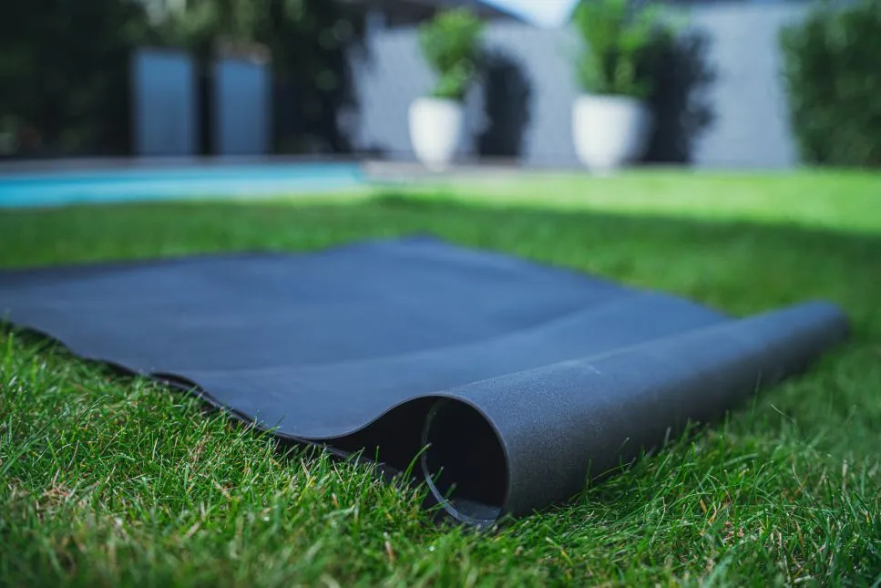 EPDM Folie in verschiedenen Stärken und Größen EPDM Folie in verschiedenen Stärken und Größen